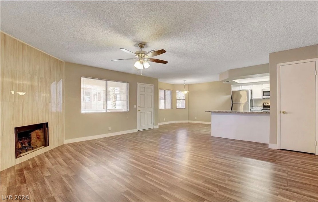 Photo 3 of 7952 Diamond Rock Way #201