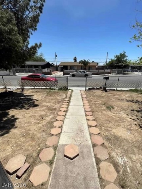 Photo 4 of 2100 Dogwood Avenue