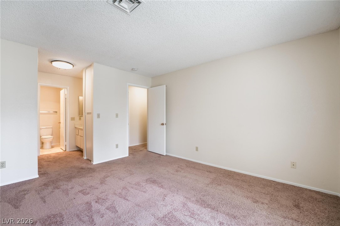 Photo 6 of 10, 4736 Nara Vista Way #103