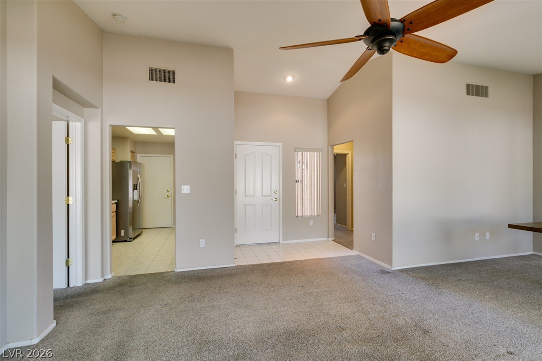 Photo 8 of 29, 2821 Dry Plains Drive
