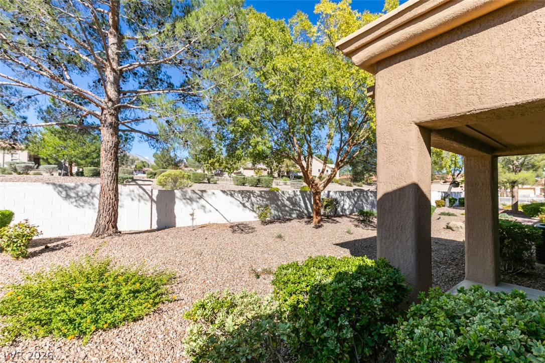 Photo 5 of 2821 Dry Plains Drive