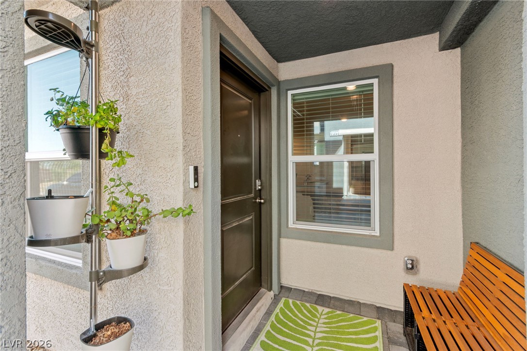 Photo 7 of 40, 4924 Fern Mesa Avenue