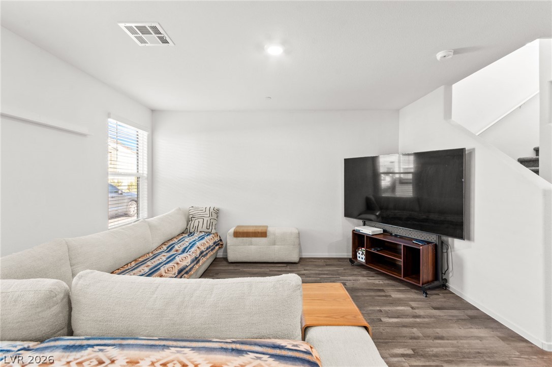 Photo 8 of 40, 4924 Fern Mesa Avenue