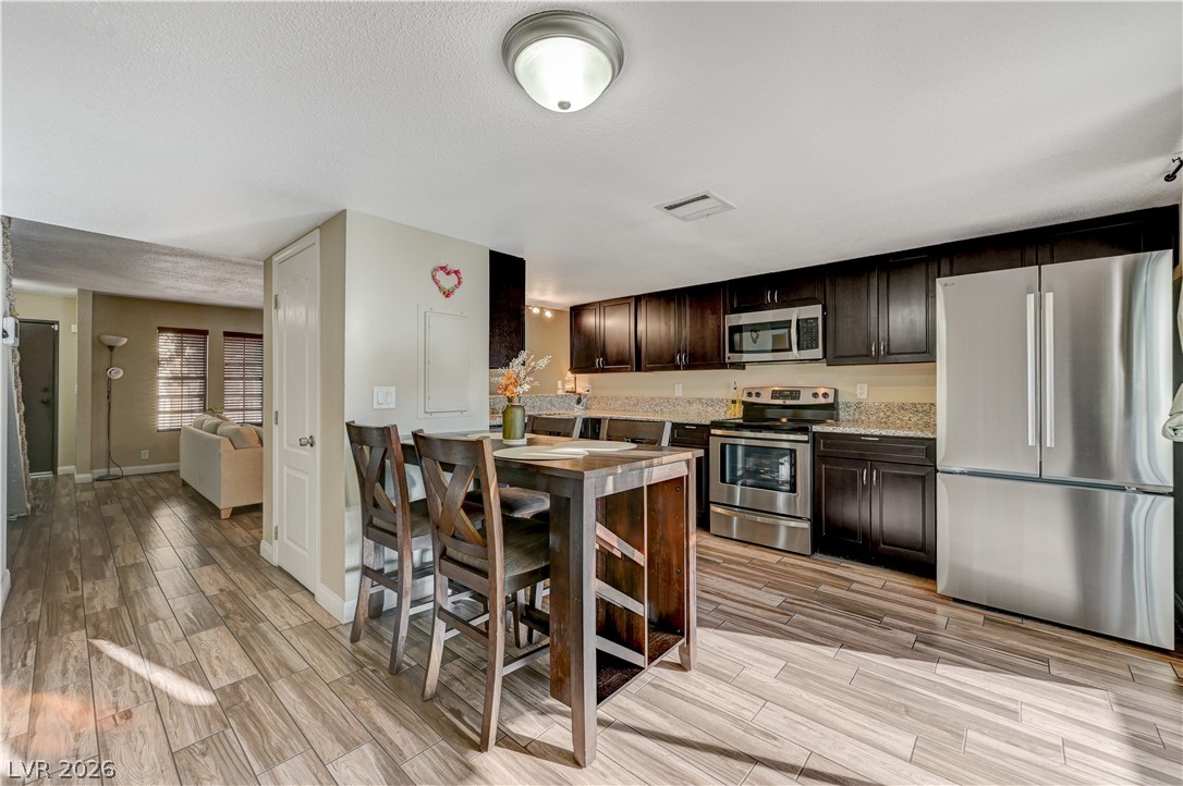 Photo 7 of 36, 2080 Karen Avenue #20