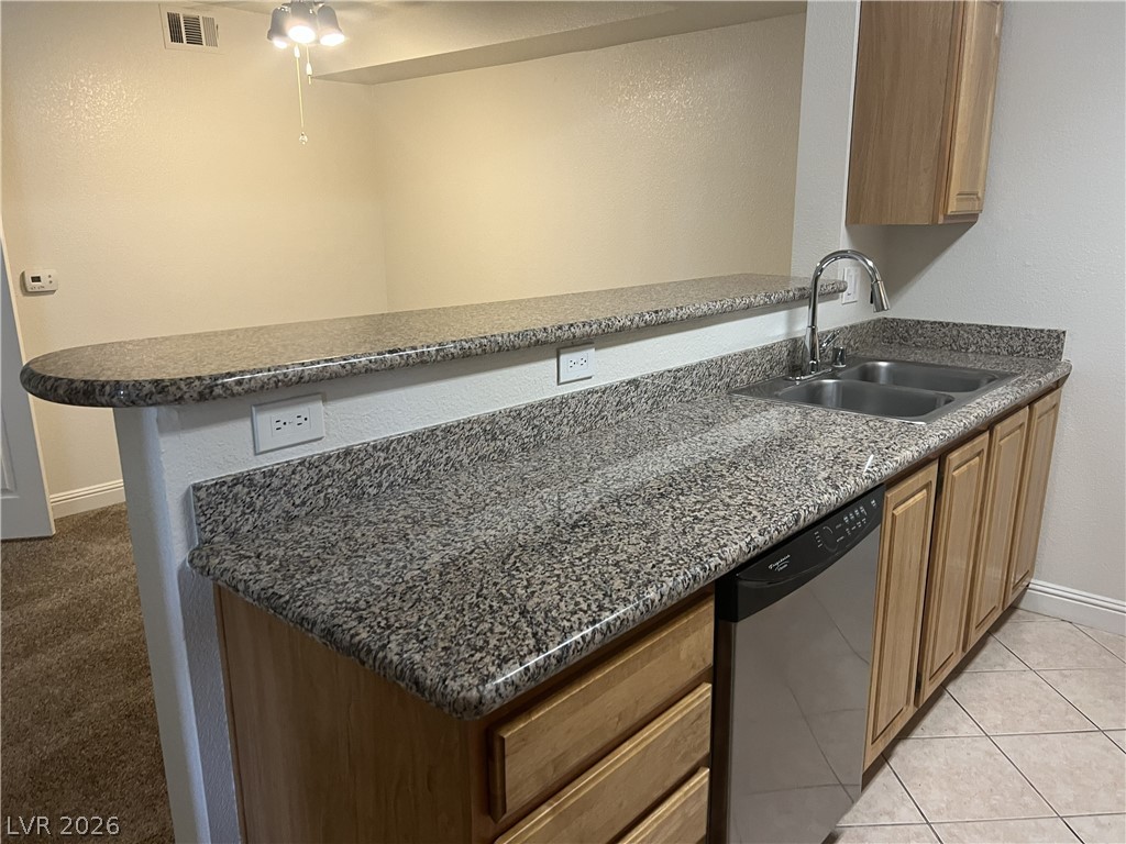 Photo 6 of 9, 5055 W Hacienda Avenue #1187