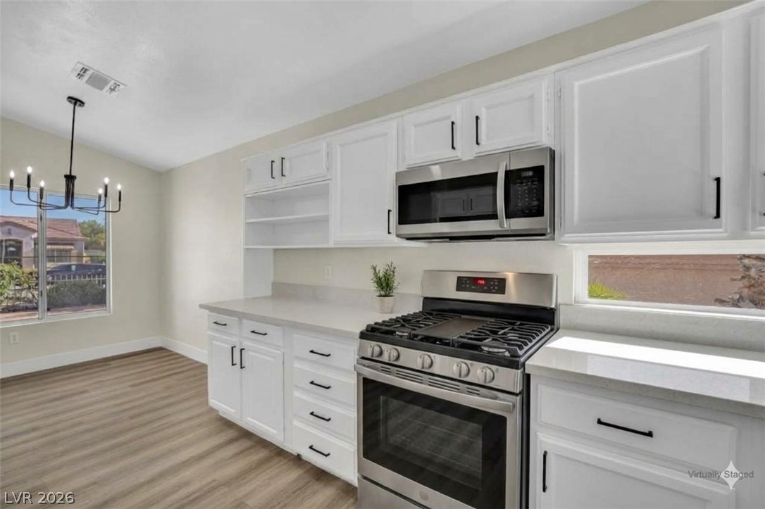 Photo 4 of 2039 Poppywood Avenue