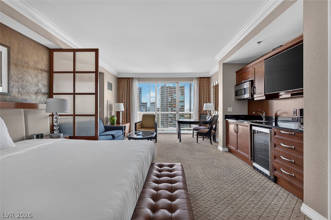 Photo 8 of 42, 125 E Harmon Avenue #1715