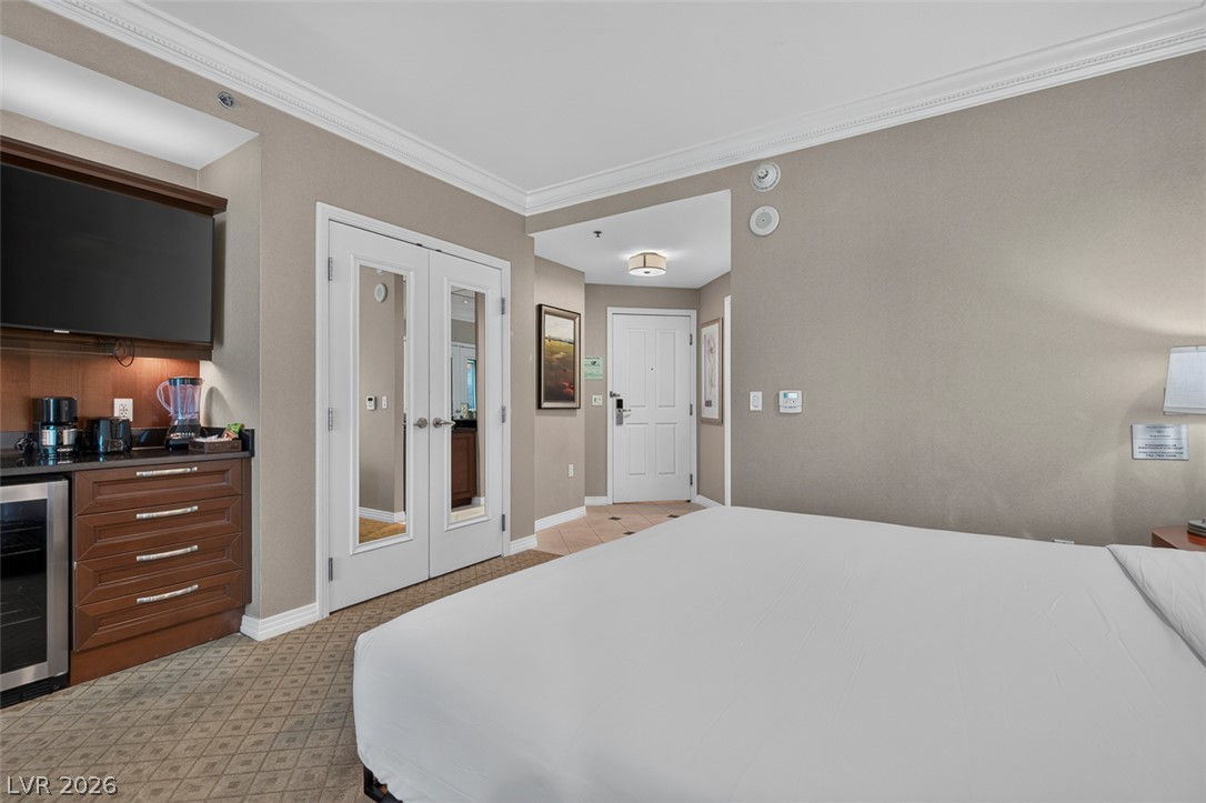 Photo 16 of 42, 125 E Harmon Avenue #1715