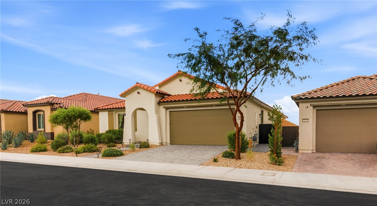 Photo 6 of 52, 6544 Corsari Ridge Street