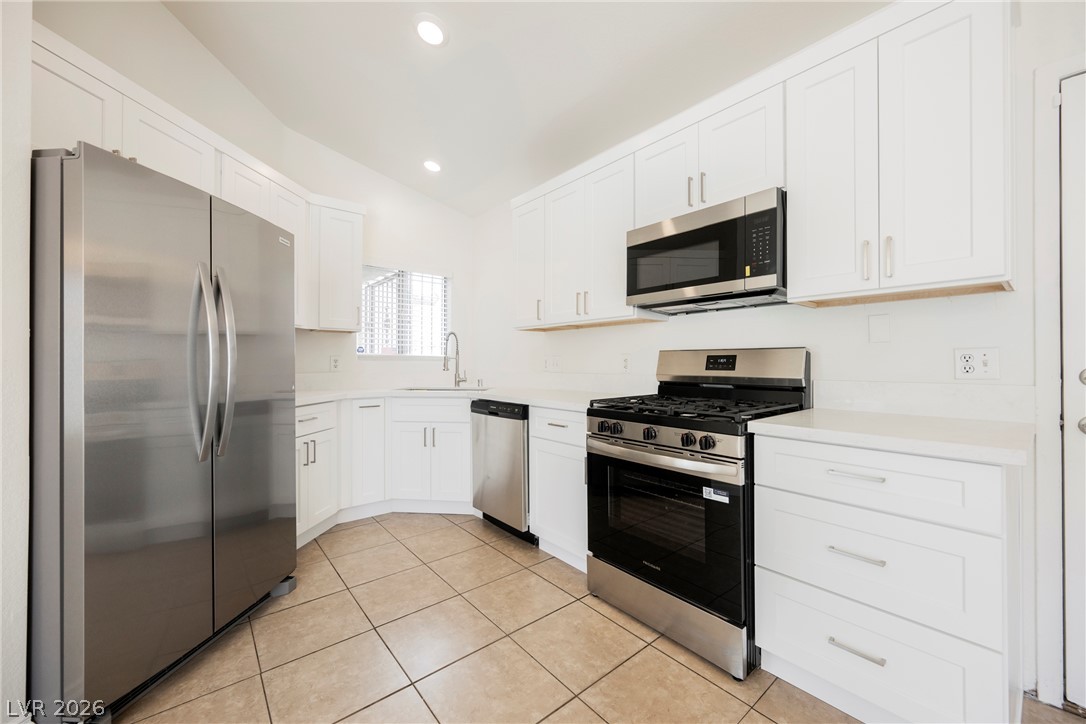 Photo 5 of 5102 Del Shannon Street