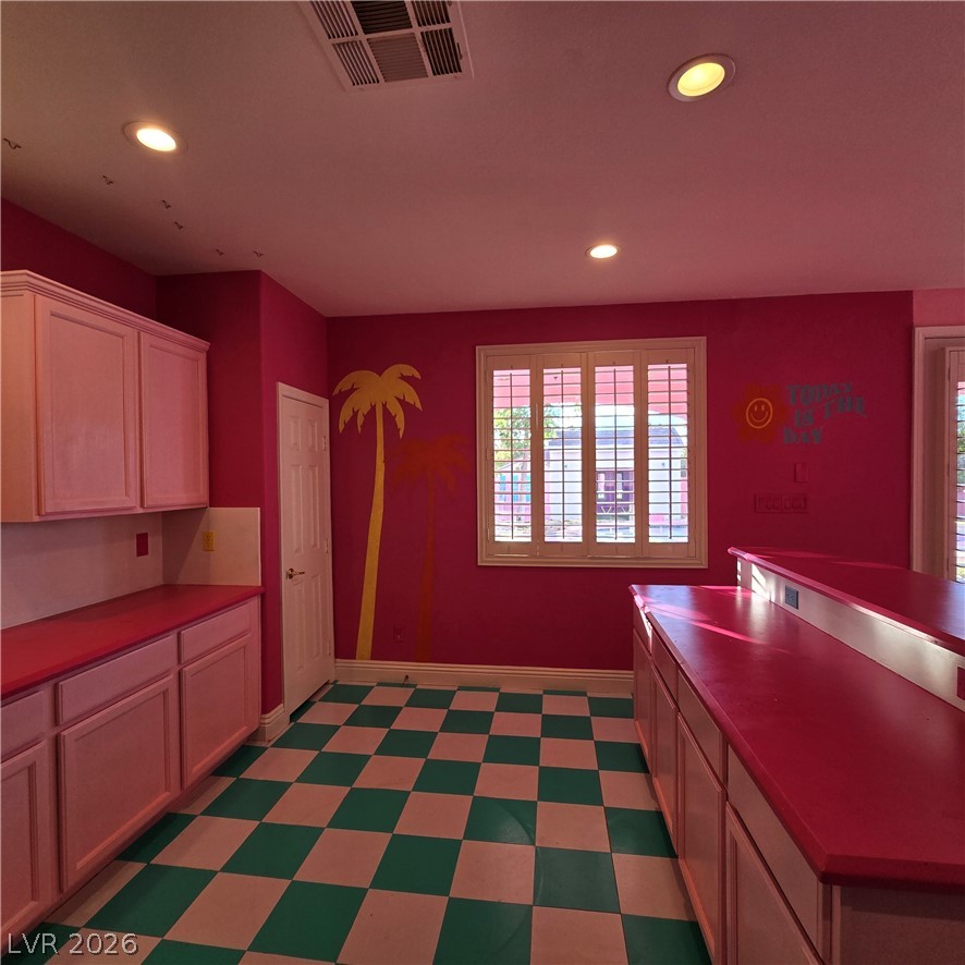 Photo 10 of 16, 305 Saint Augustine Lane