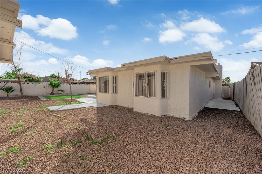 Photo 3 of 2200 E Evans Avenue