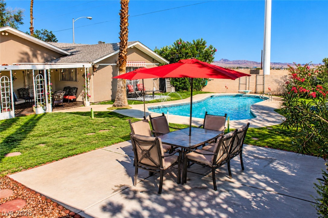 Photo 6 of 24, 4185 Oxnard Circle