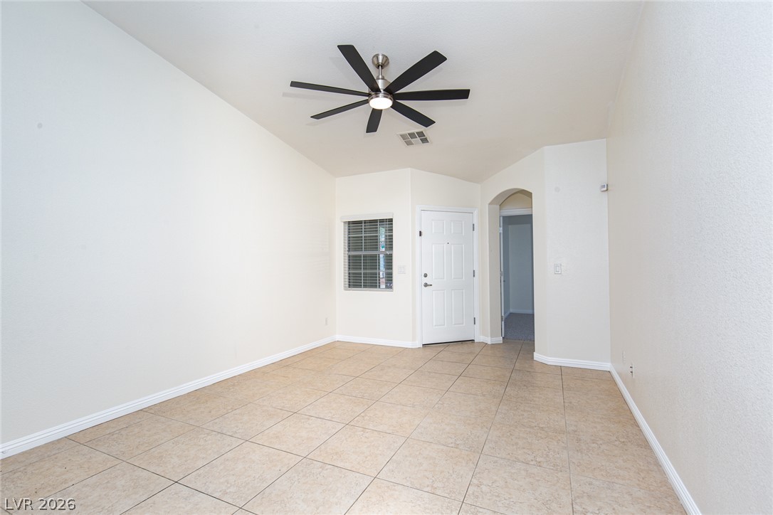 Photo 4 of 7977 Crownbeard Street
