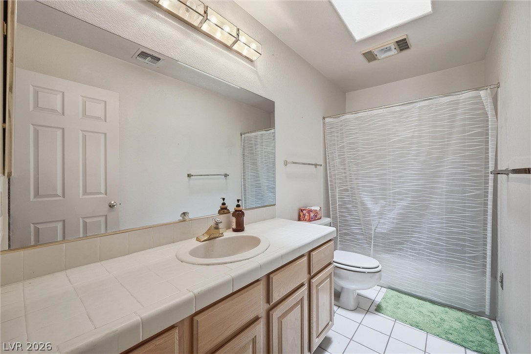 Photo 11 of 36, 2851 S Valley View Boulevard #1139B