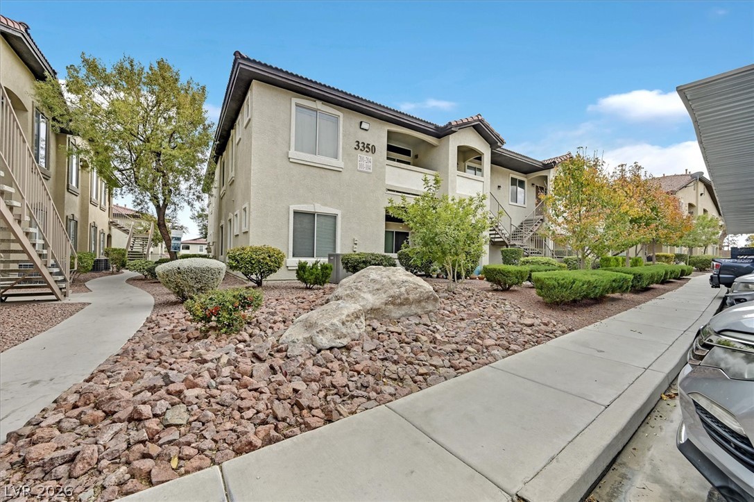 Photo 2 of 3350 Cactus Shadow Street #201