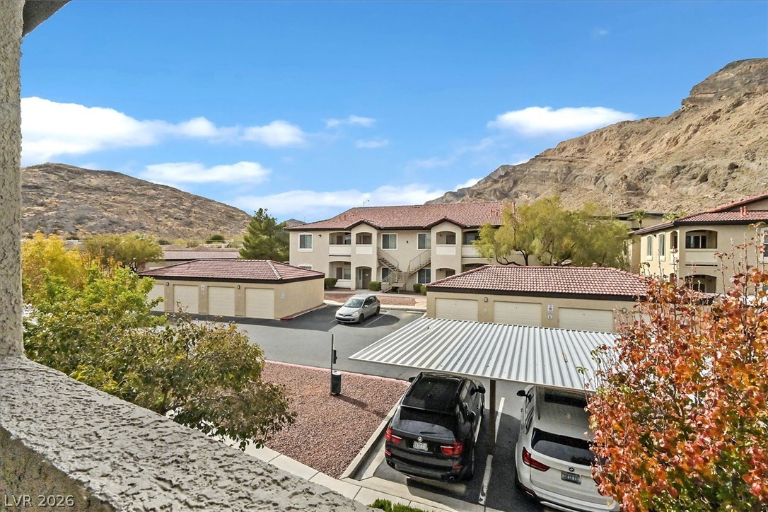 Photo 7 of 26, 3350 Cactus Shadow Street #201