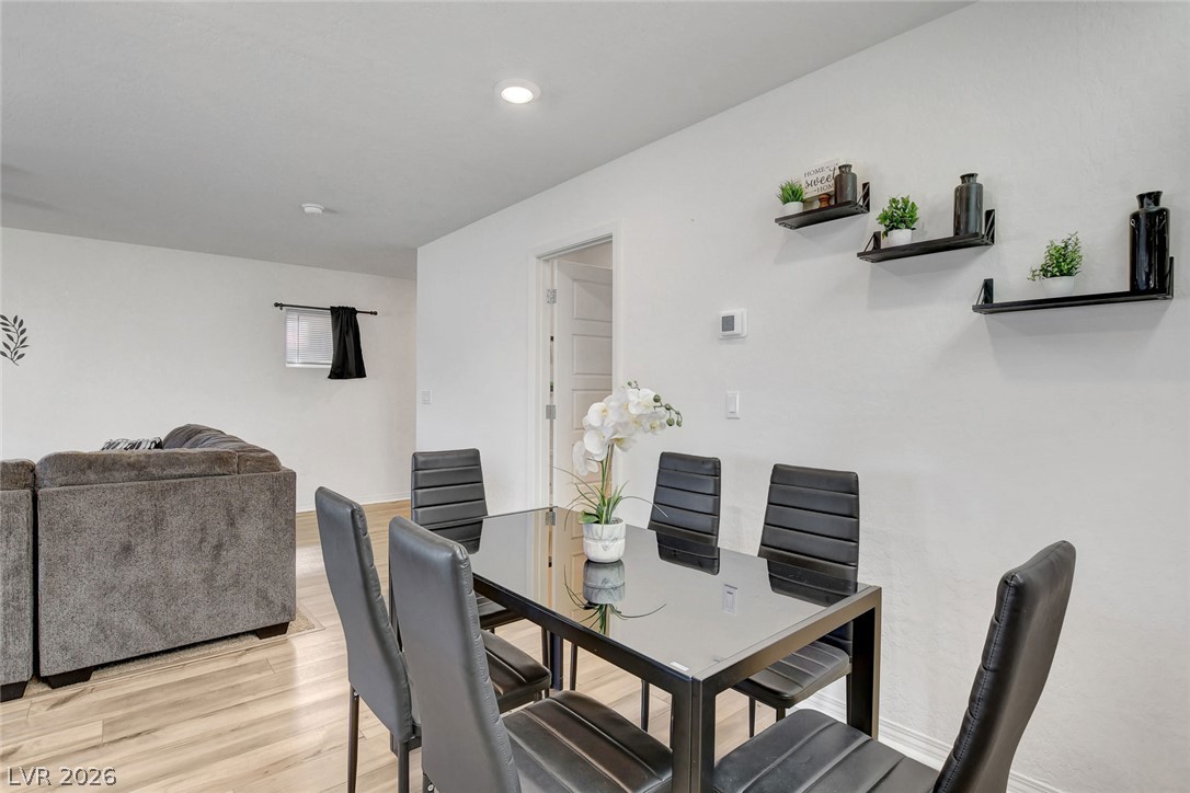 Photo 3 of 2223 Langmore Street