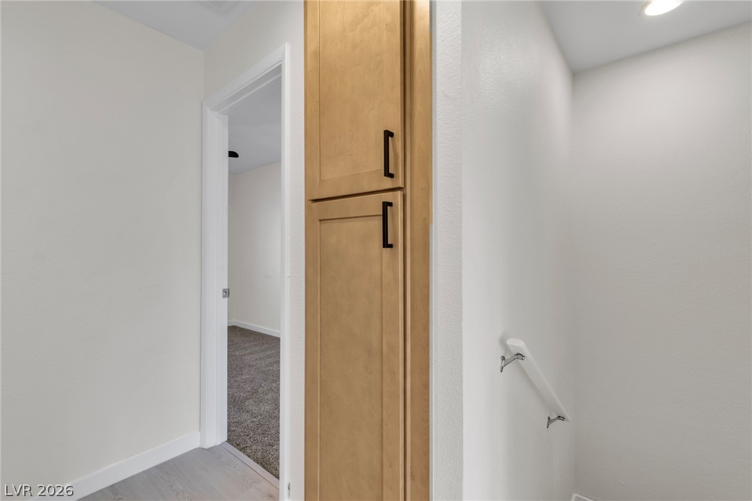 Photo 20 of 35, 7090 Burcot Avenue #B32