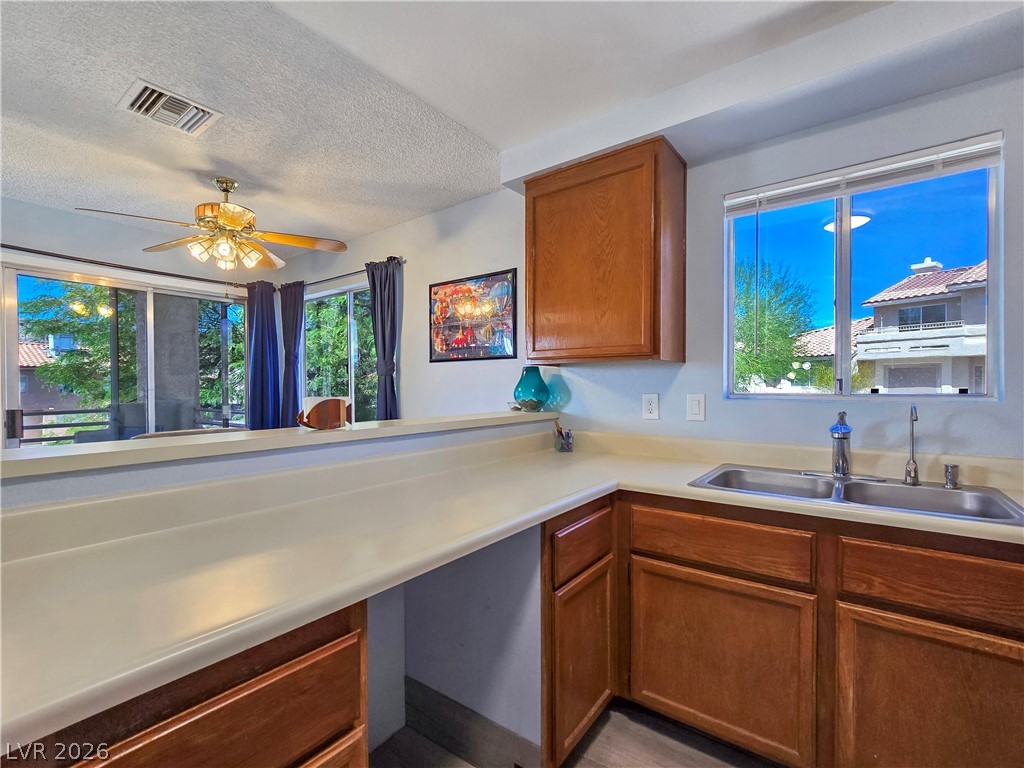 Photo 12 of 29, 2240 Highpointe Drive #201