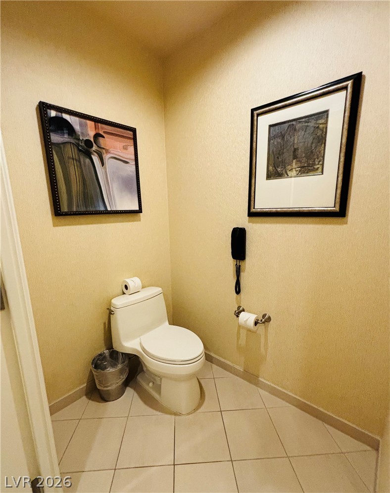 Photo 19 of 27, 145 E Harmon Avenue #2319