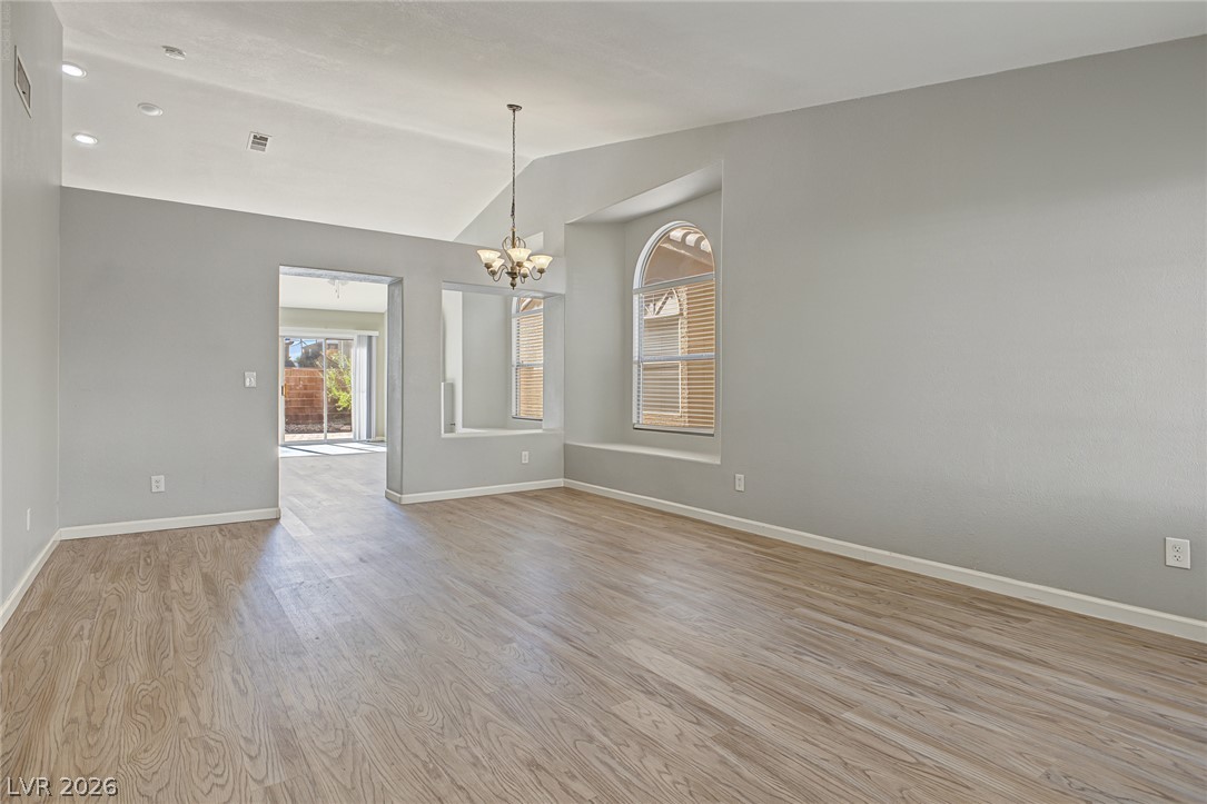 Photo 9 of 31, 1851 Grand Prairie Avenue