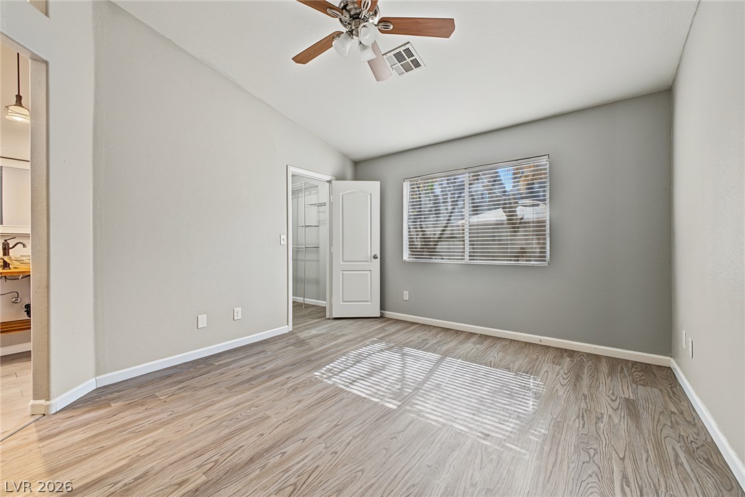 Photo 15 of 31, 1851 Grand Prairie Avenue