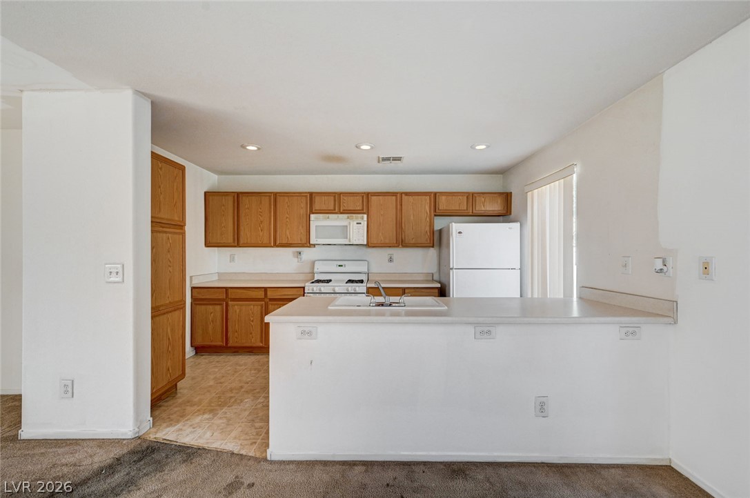 Photo 12 of 45, 2138 Sandy Lane