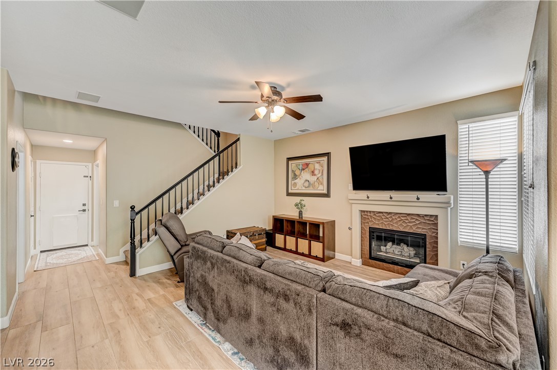 Photo 9 of 25, 4702 Grand Ridge Court