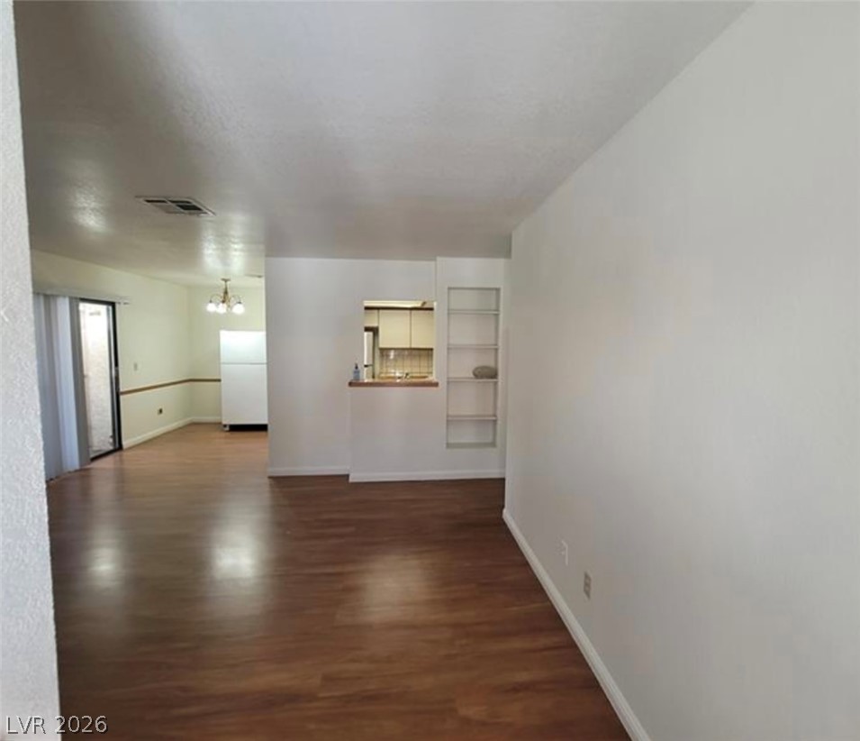 Photo 16 of 29, 1321 Del Mar Street #4