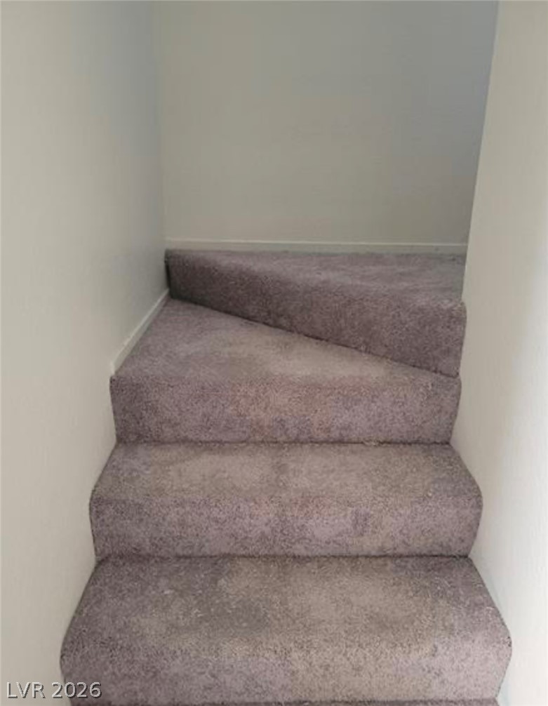 Photo 31 of 43, 5049 Spencer Street #D