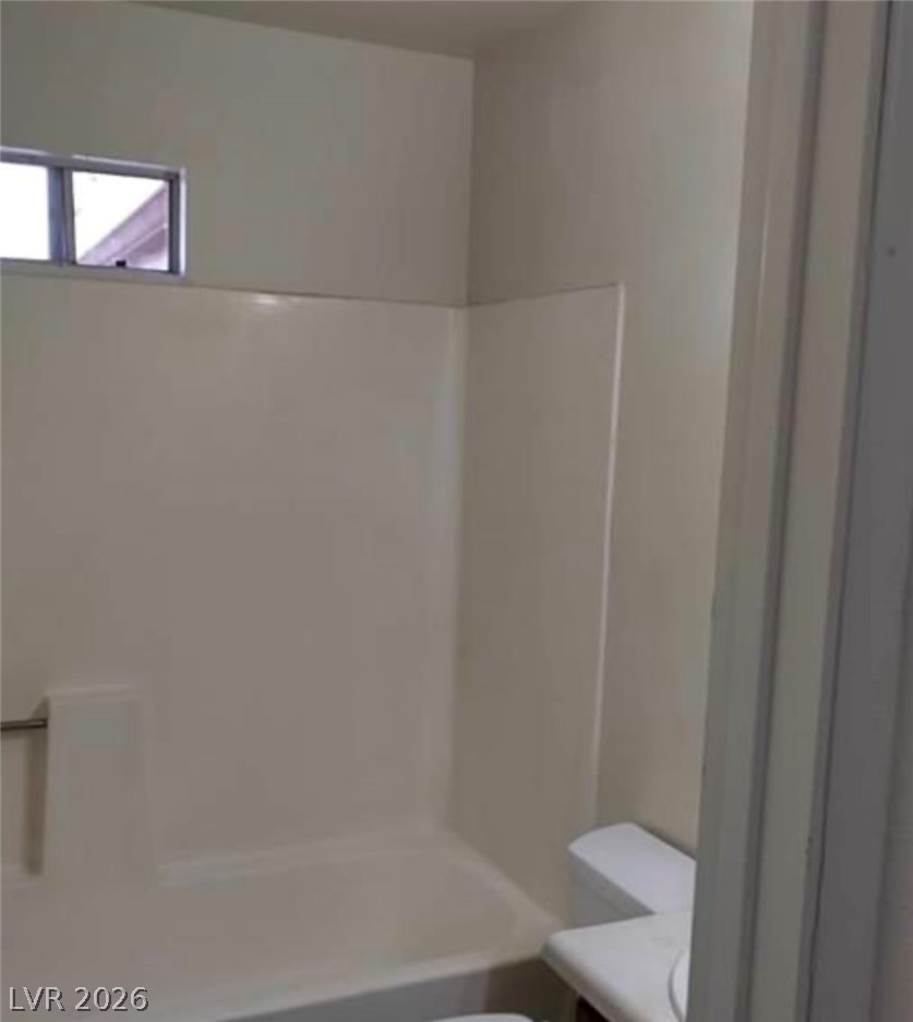 Photo 37 of 43, 5049 Spencer Street #D
