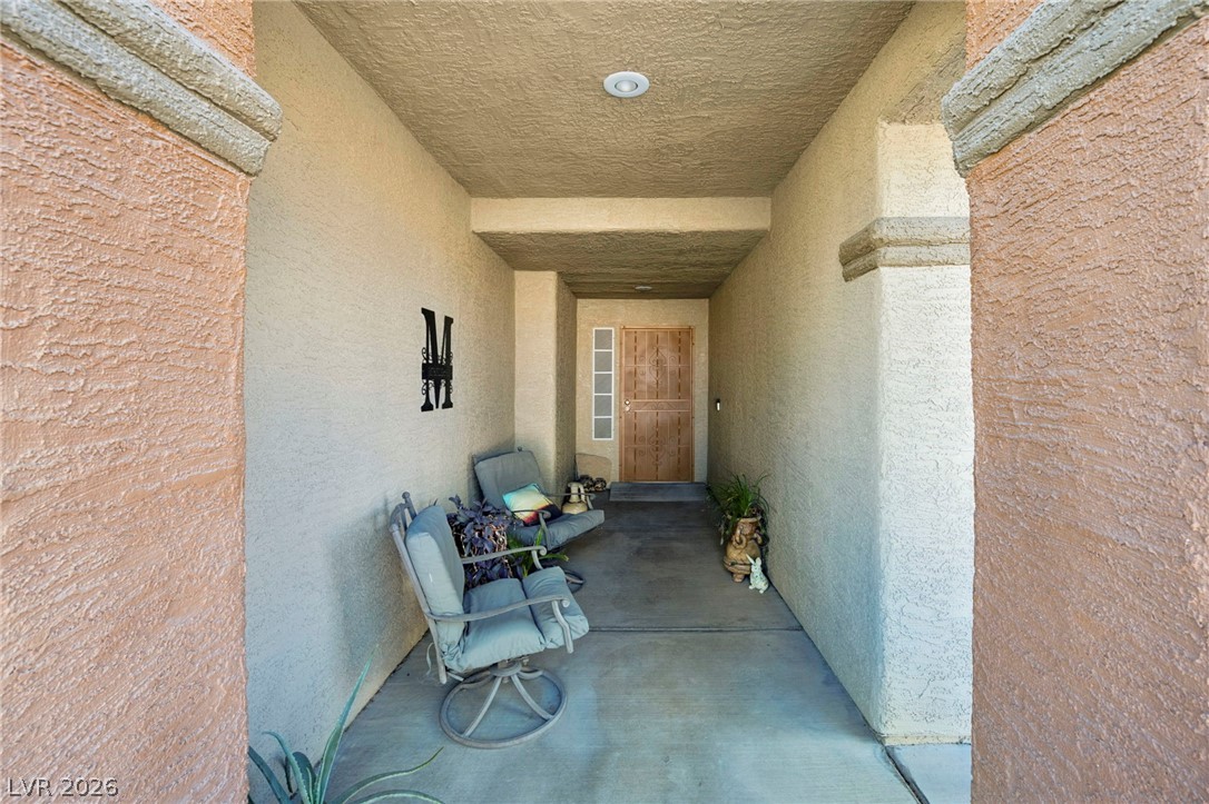 Photo 5 of 1691 Navarre Lane
