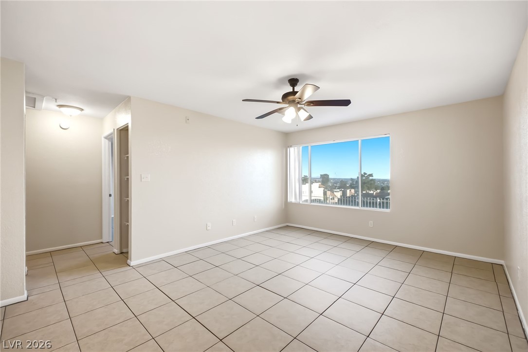 Photo 12 of 66, 2064 Mesquite Lane #103