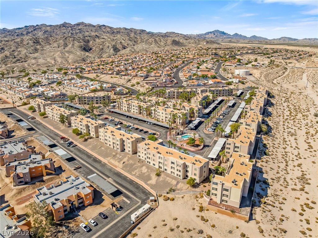 Photo 32 of 66, 2064 Mesquite Lane #103
