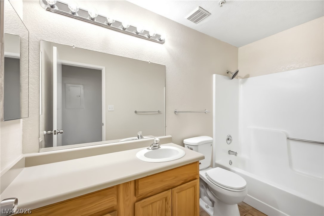Photo 25 of 66, 2064 Mesquite Lane #103