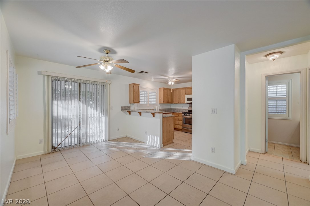 Photo 7 of 45, 857 Kenicott Place