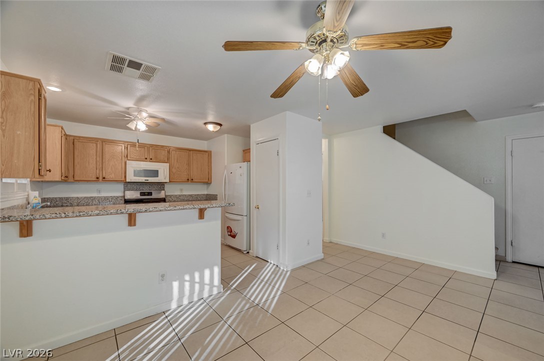Photo 9 of 45, 857 Kenicott Place