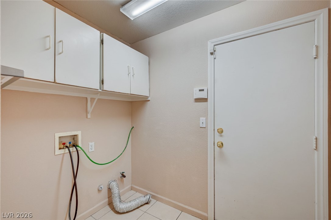 Photo 15 of 45, 857 Kenicott Place