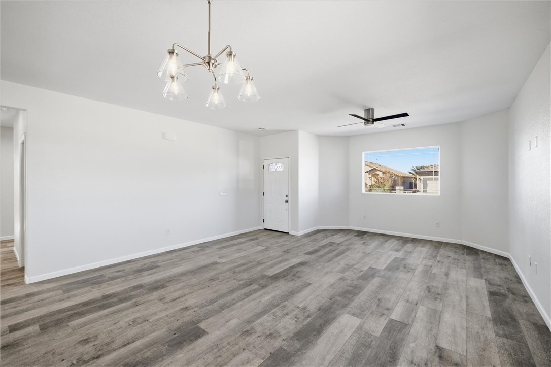 Photo 6 of 35, 5131 Valdez Court