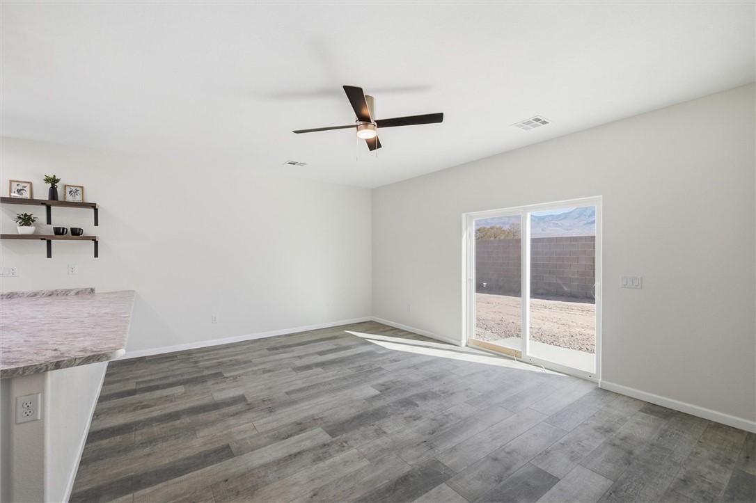 Photo 7 of 35, 5131 Valdez Court