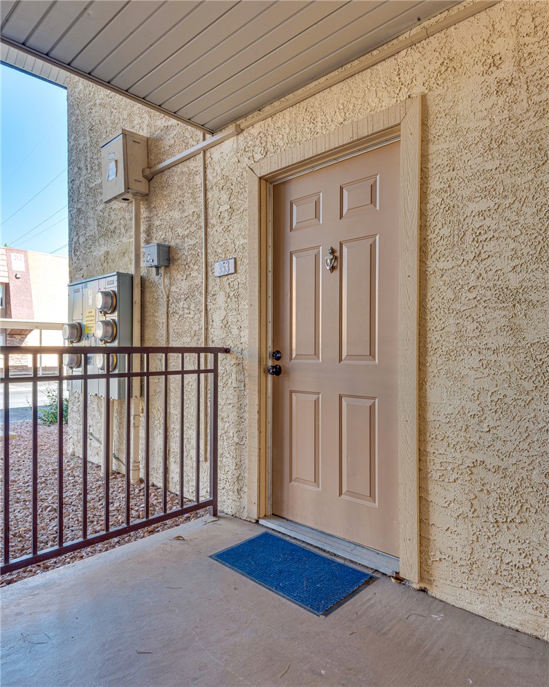 Photo 4 of 5180 Indian River Drive #353