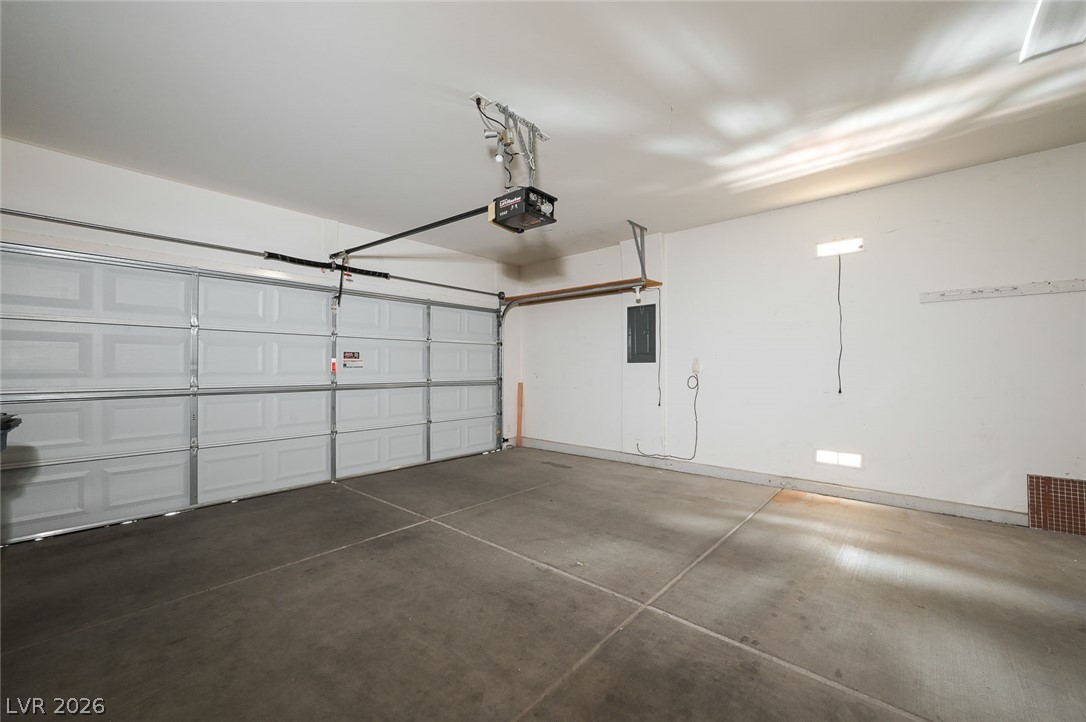 Photo 24 of 33, Henderson, NV 89052