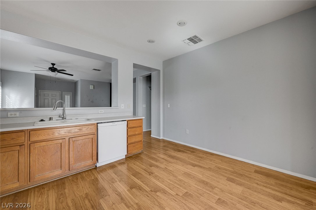 Photo 14 of 33, Henderson, NV 89052