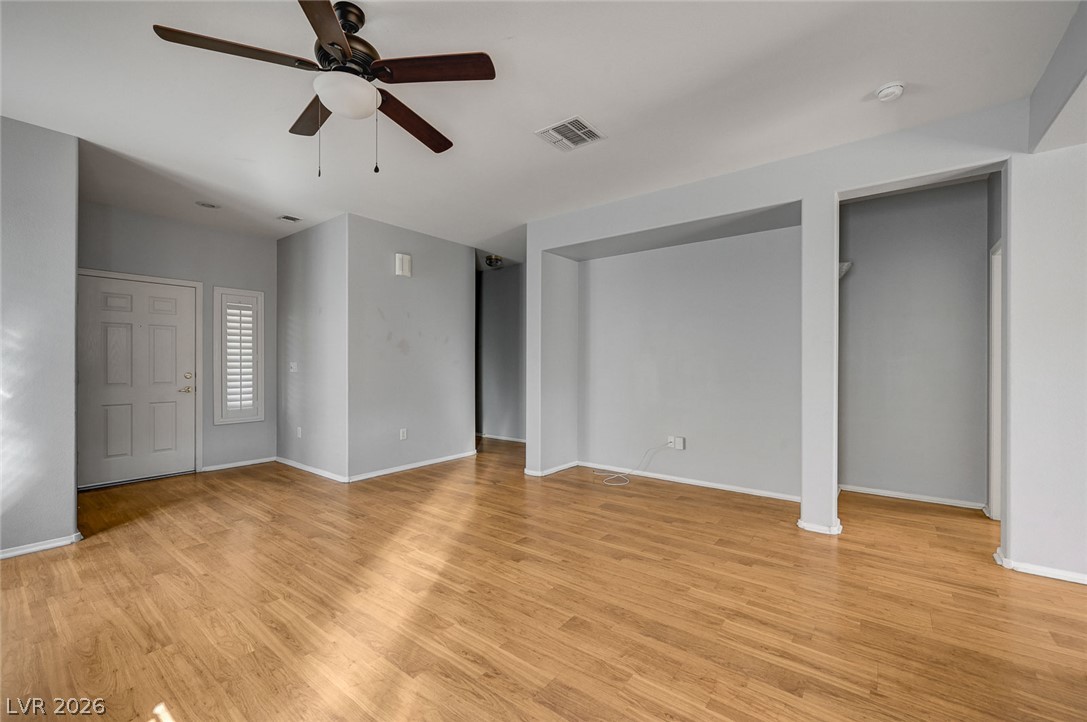 Photo 7 of 33, Henderson, NV 89052
