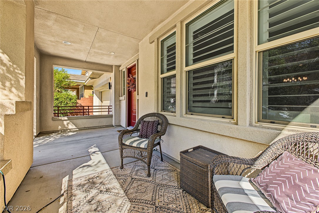 Photo 6 of 65, 5574 Oak Bend Drive