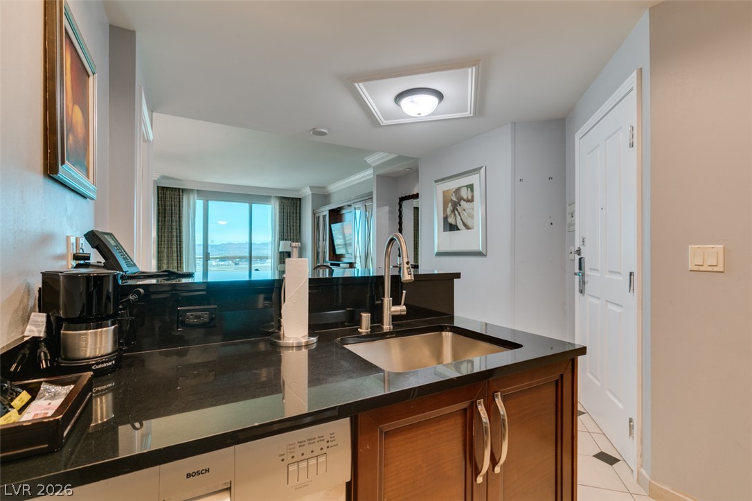 Photo 28 of 62, 145 E HARMON Avenue #2220 & 2218
