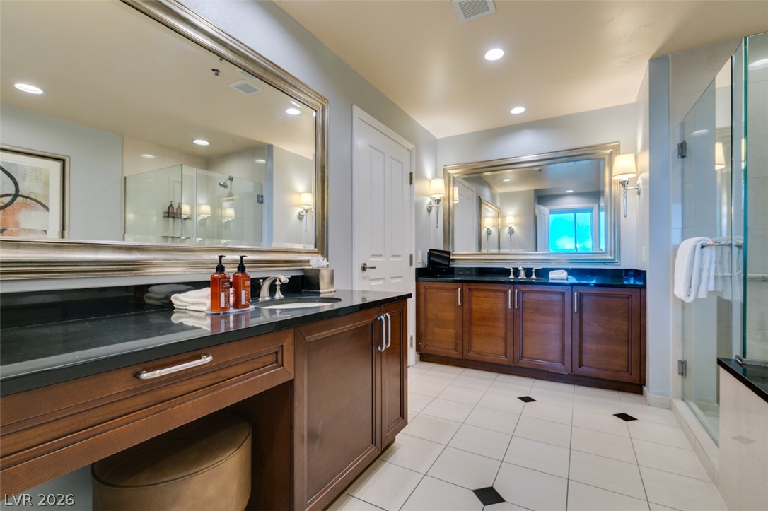 Photo 36 of 62, 145 E HARMON Avenue #2220 & 2218