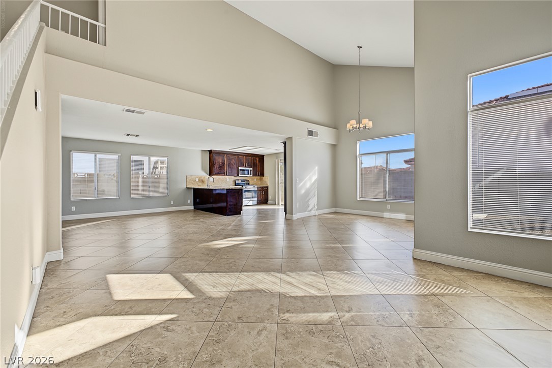 Photo 4 of 5032 Jacarilla Lane