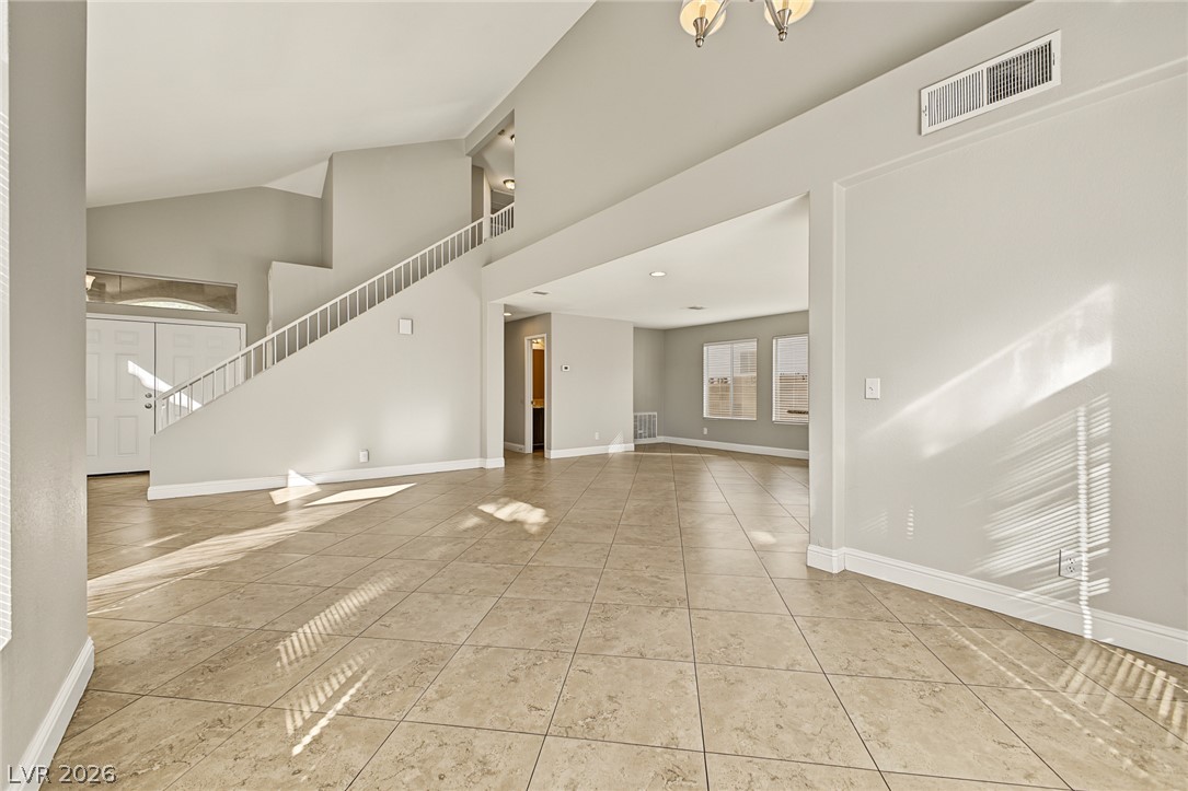 Photo 8 of 33, 5032 Jacarilla Lane
